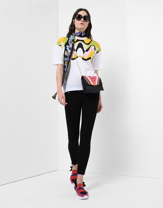 SHORT SLEEVE T-SHIRT SHORT SLEEVE T-SHIRT