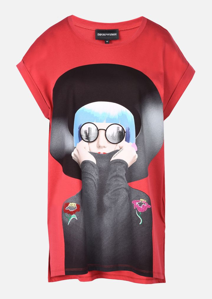 T-SHIRT AUS BAUMWOLLJERSEY MIT GROSSEM PRINT T-SHIRT AUS BAUMWOLLJERSEY MIT GROSSEM PRINT