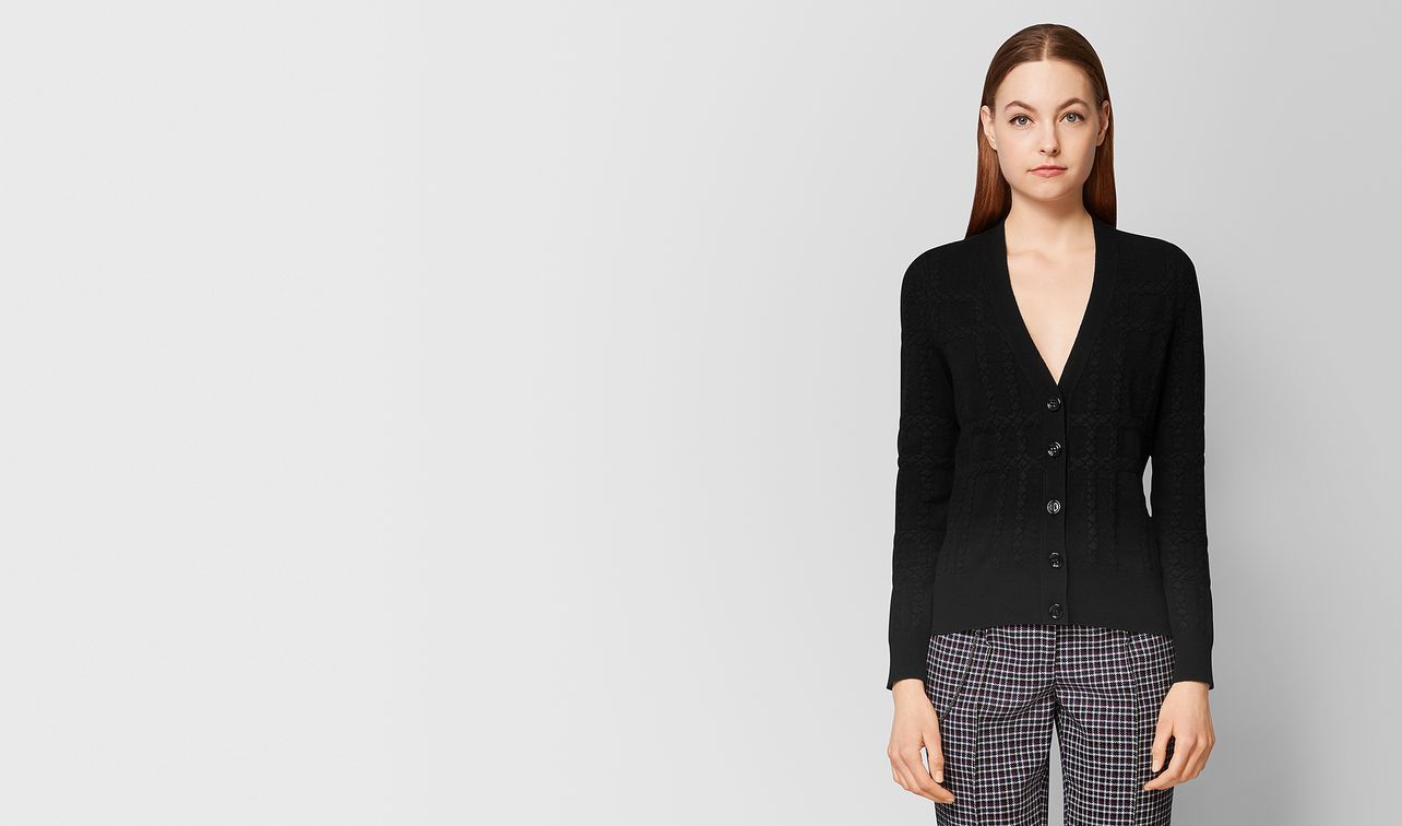 nero cashmere sweater landing