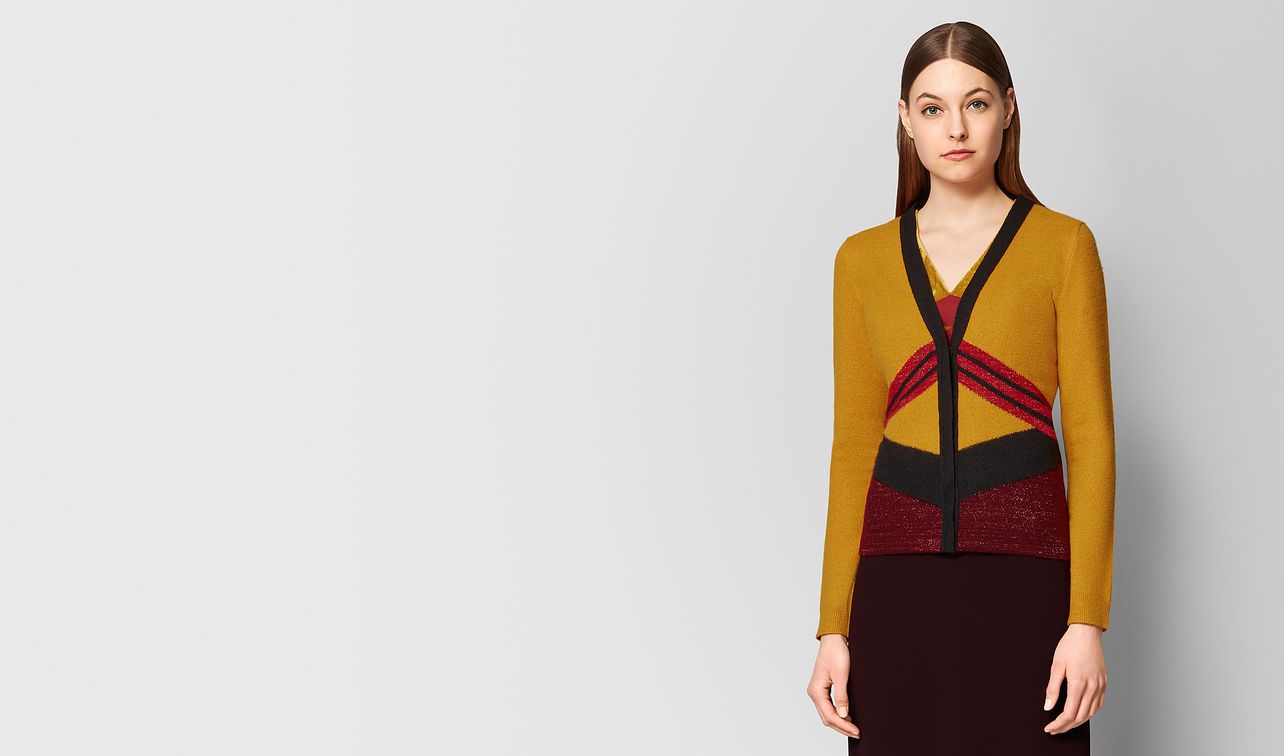 baccara rose wool sweater landing