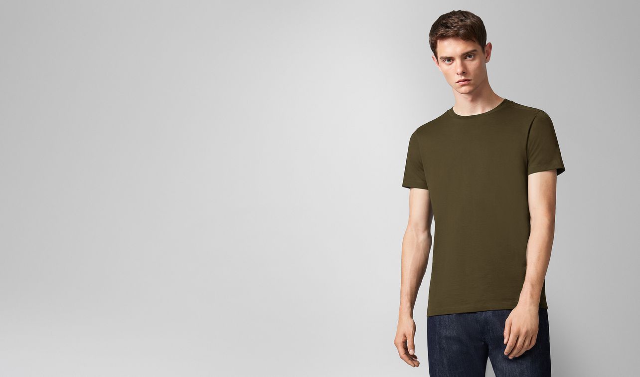 t-shirt in cotton landing