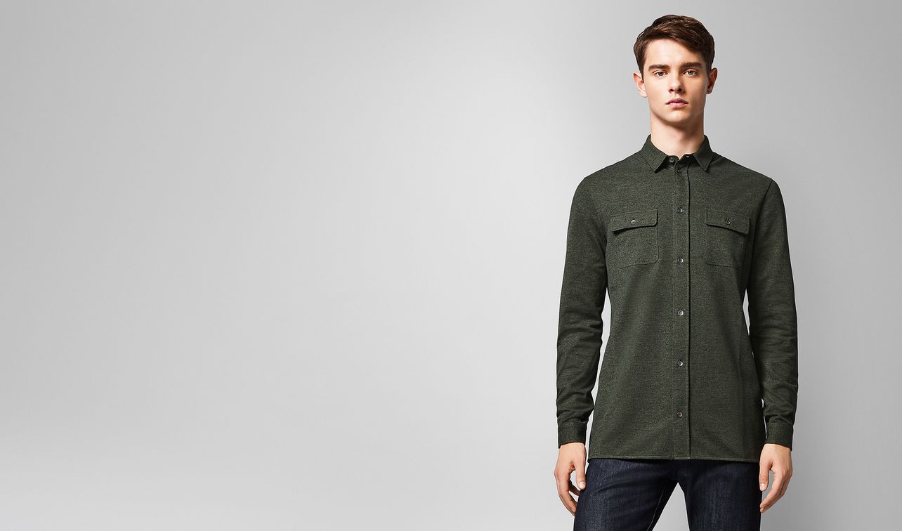 t-shirt in cotton landing