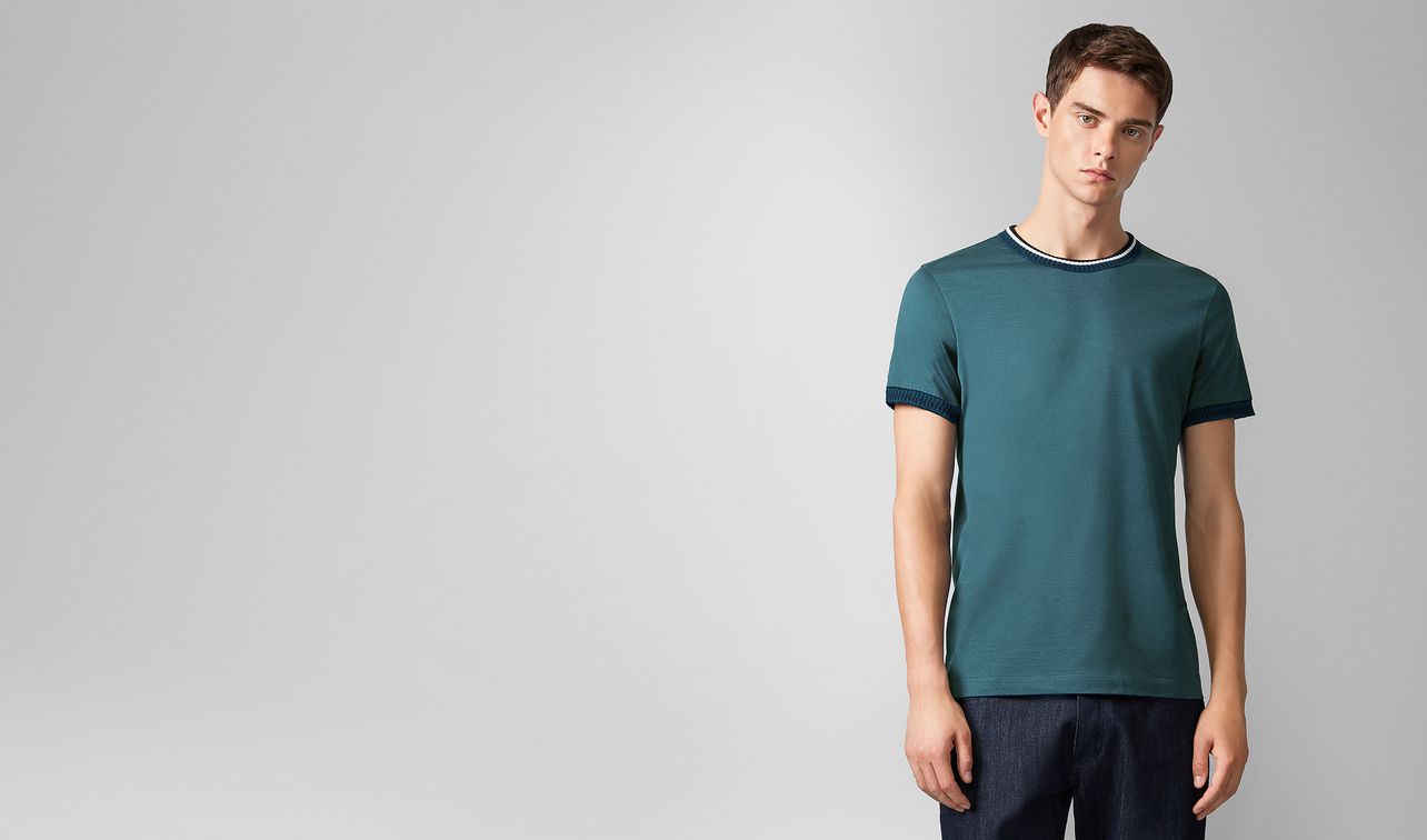 t-shirt in cotton landing