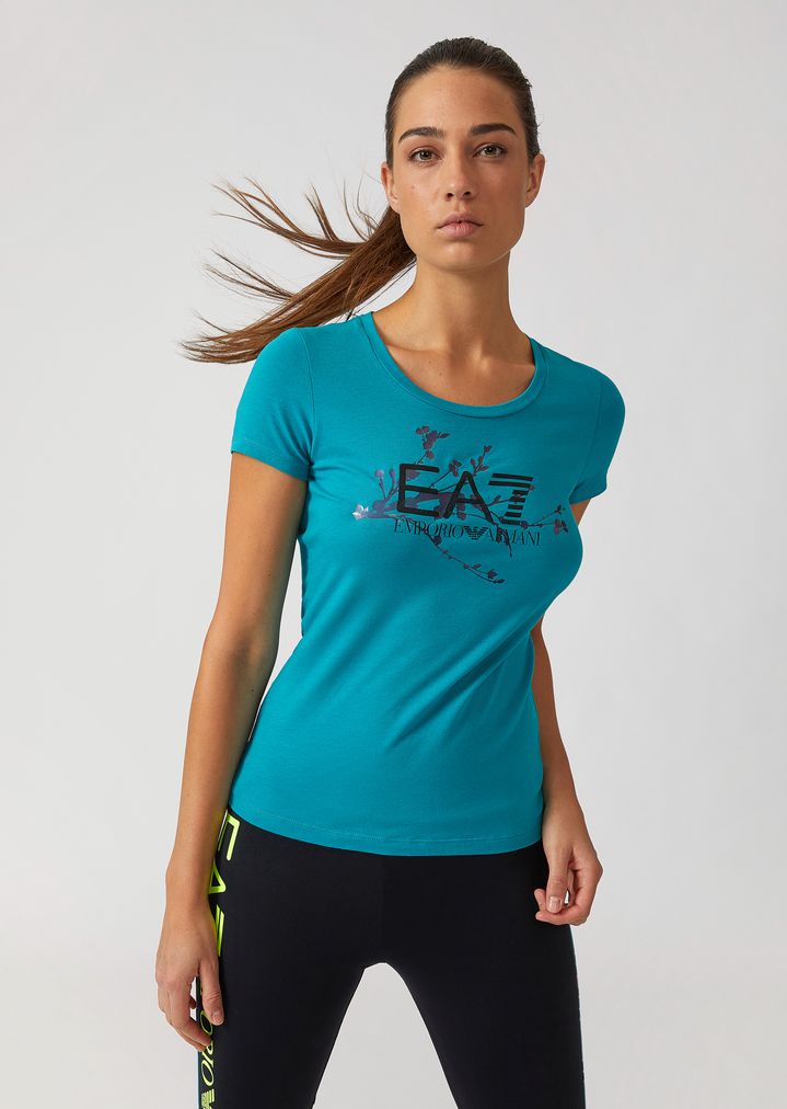 Camiseta de algodón elástico con logotipo EA7 y estampado de flores Camiseta de algodón elástico con logotipo EA7 y estampado de flores