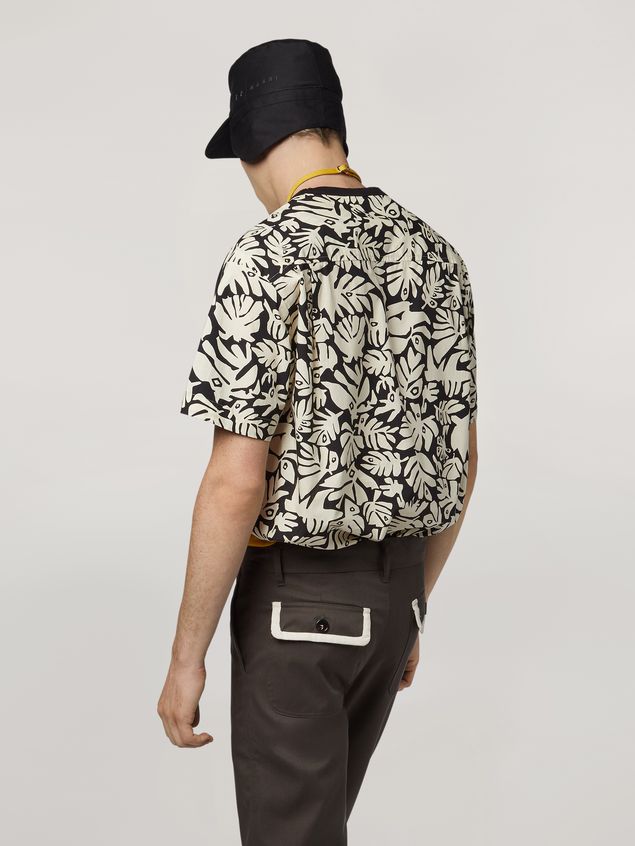 Short Sleeve T-Shirt Marni T-shirt in cotton with poplin back Eyed Leaves print Man