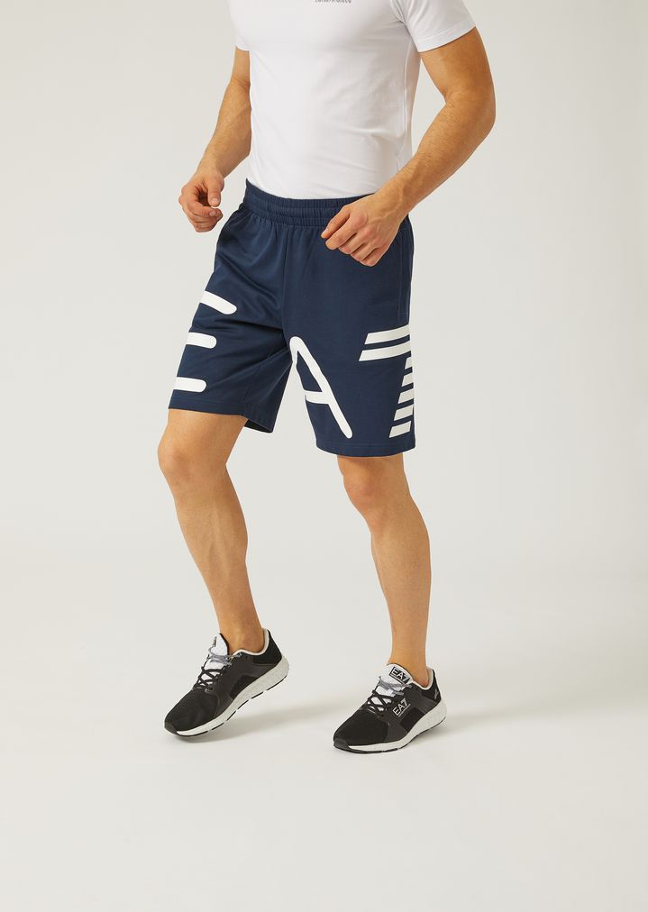 Bermuda shorts with maxi print | Man | Ea7