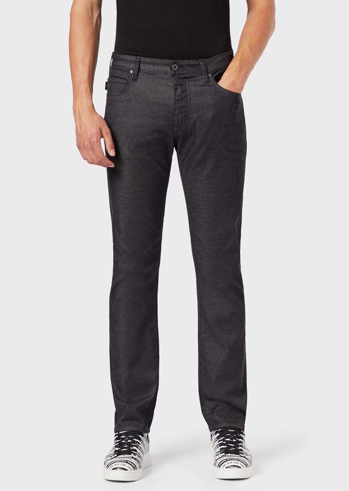 Regular Fit Jeans J45 aus Denim aus elastischer Baumwolle Regular Fit Jeans J45 aus Denim aus elastischer Baumwolle