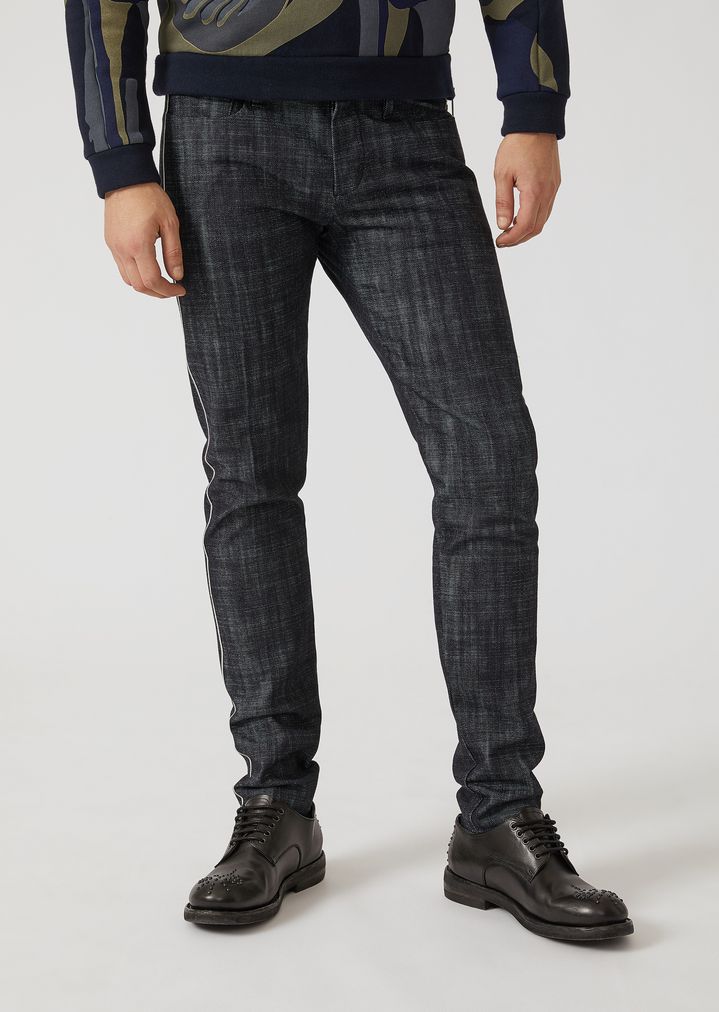 Vaqueros de corte ajustado de denim de 12 onzas con orillo en los laterales Vaqueros de corte ajustado de denim de 12 onzas con orillo en los laterales