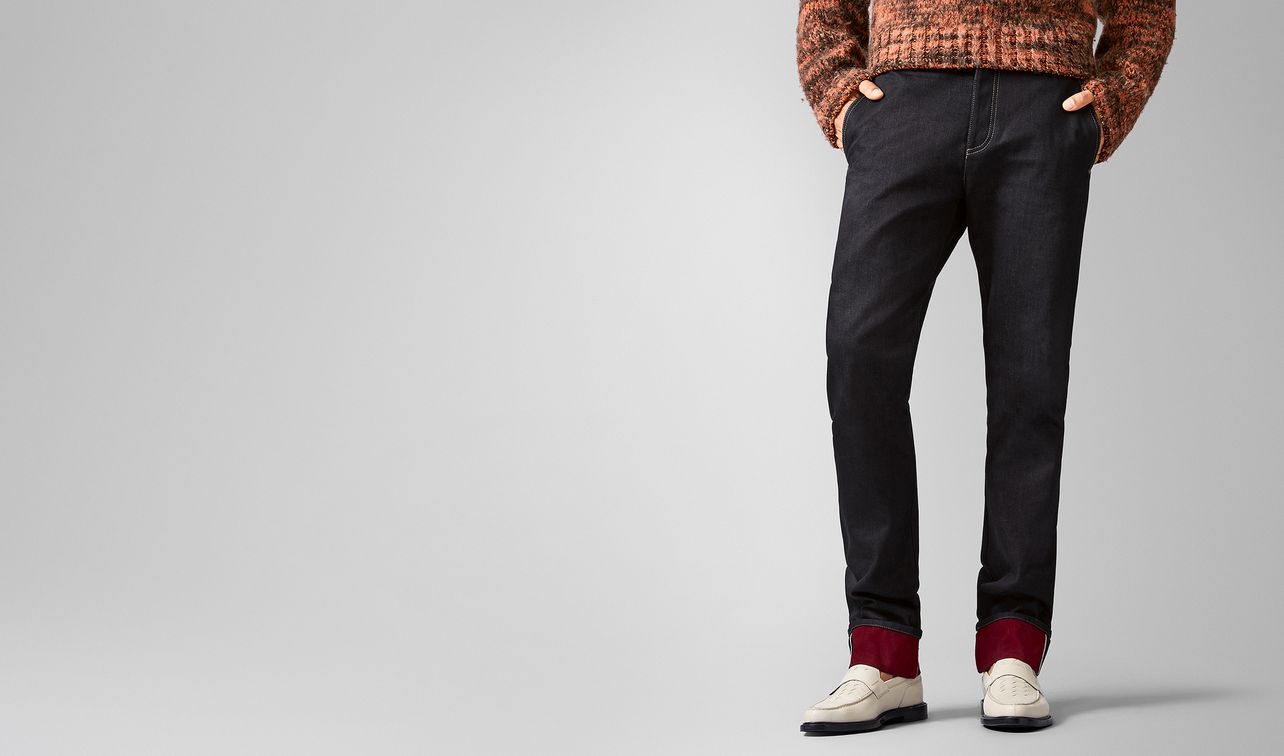 trousers in denim landing