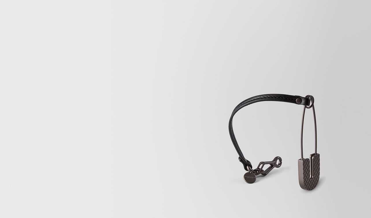 safety pin charm landing