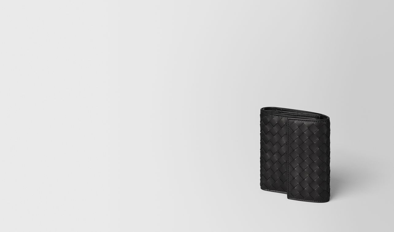 nero intrecciato nappa mini wallet landing