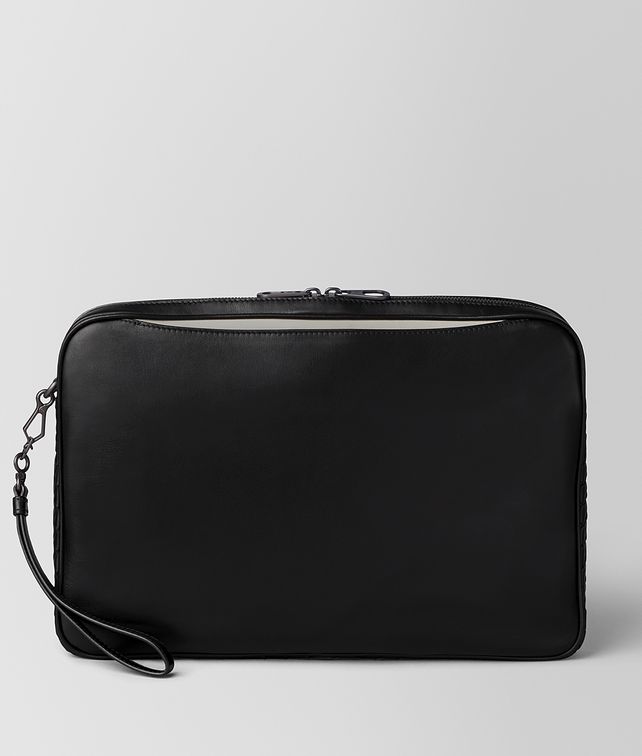 BOTTEGA VENETA SAC PORTE-DOCUMENTS SOFTDOC PETIT FORMAT EN VEAU DOUX NERO/CEMENT Porte-documents Homme fp