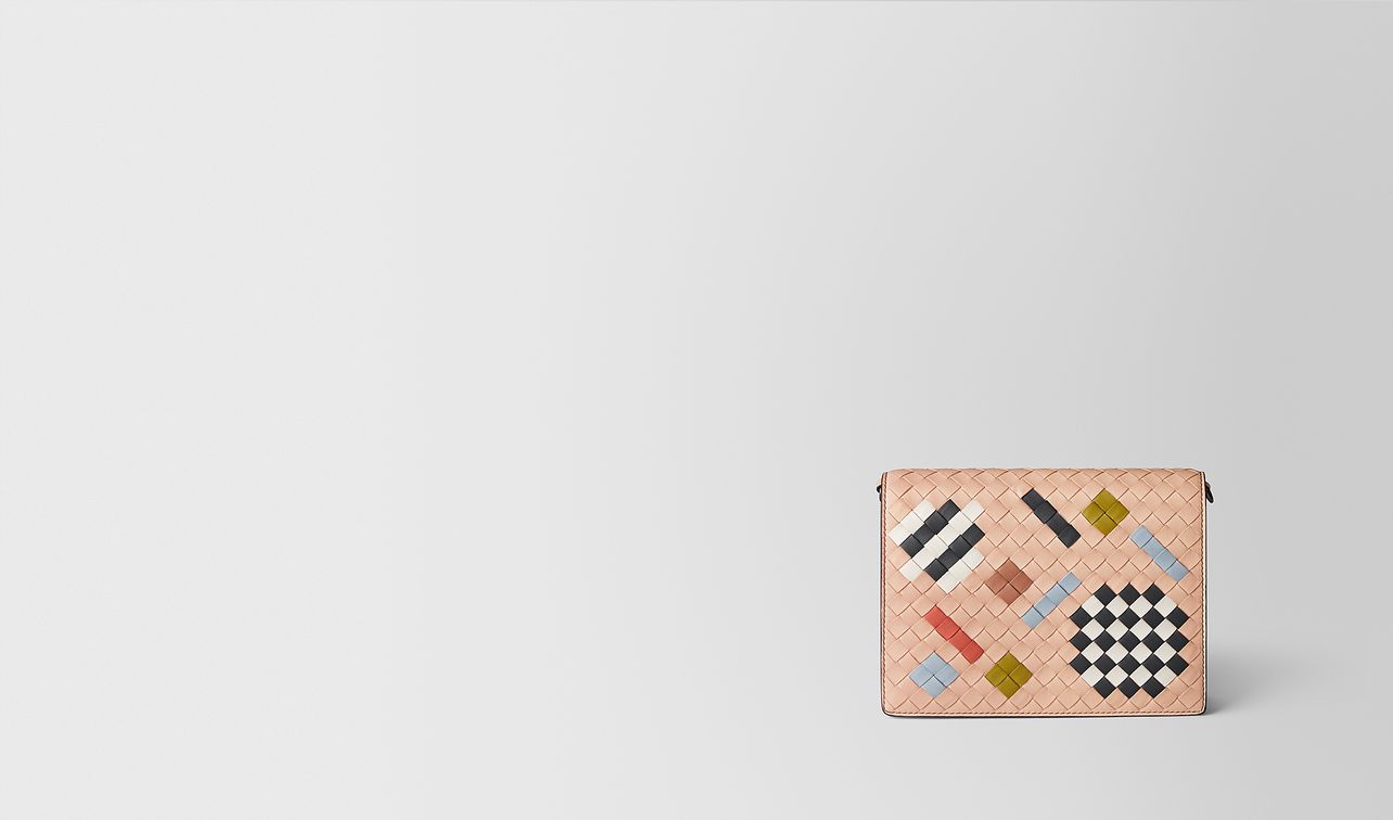peach rose intrecciato abstract chain wallet landing