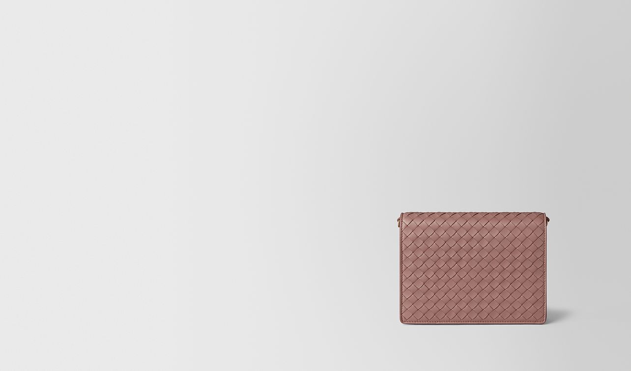deco rose intrecciato nappa chain wallet landing