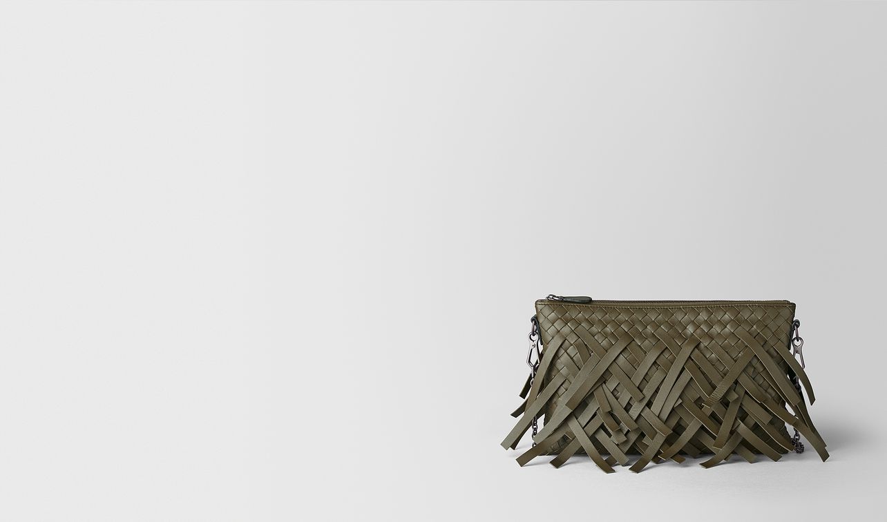 mustard intrecciato fringe biletto chain landing