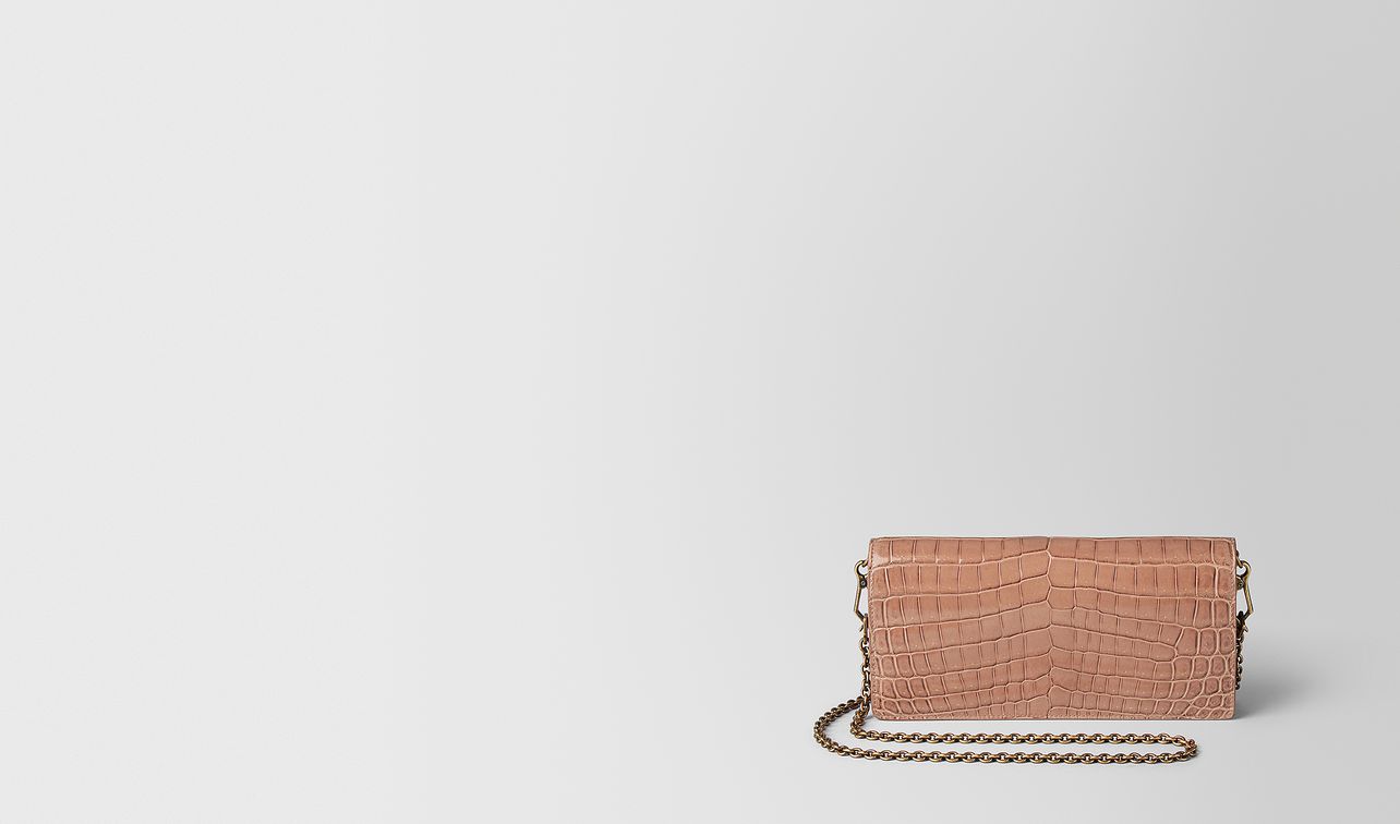 dahlia crocodile chain wallet landing