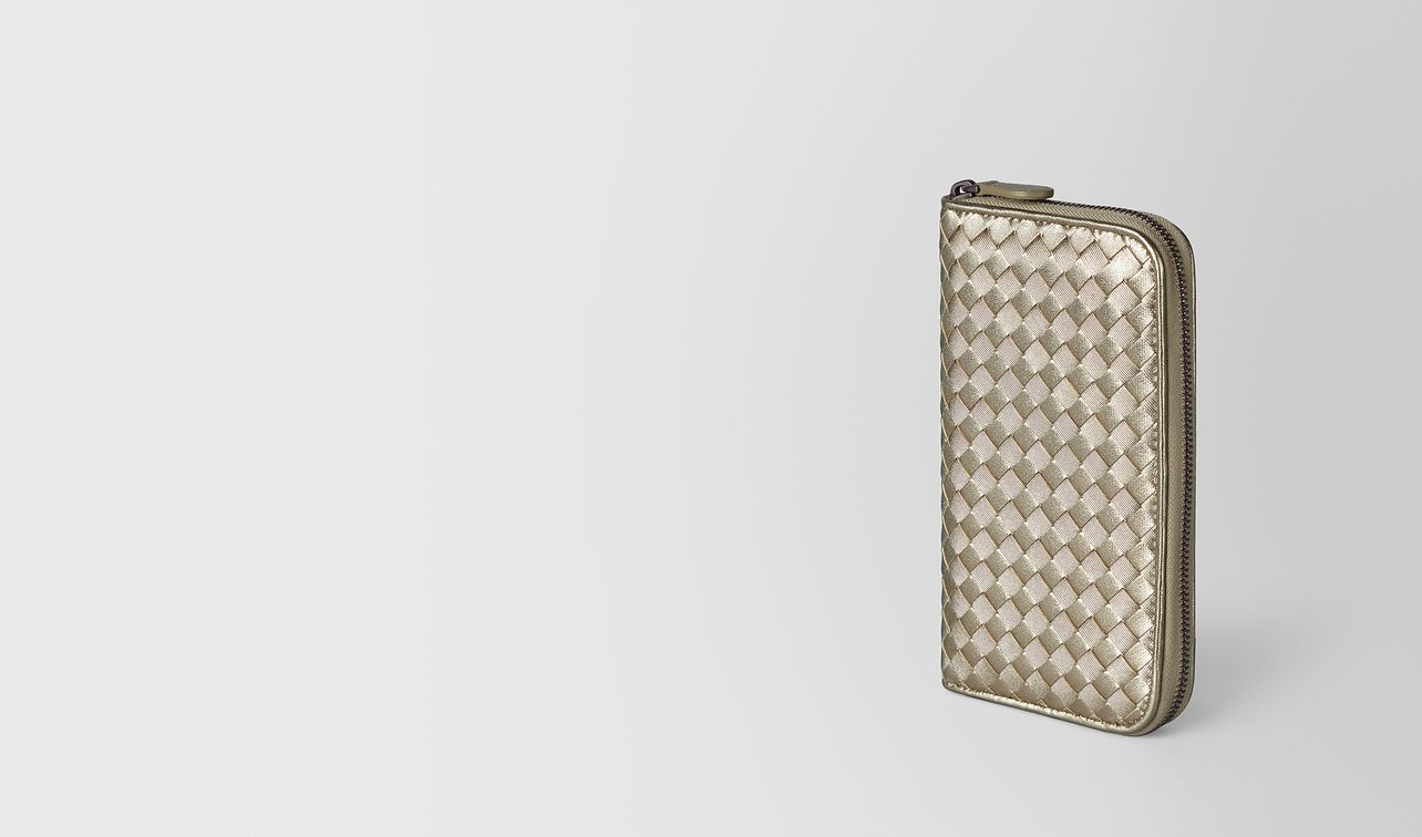 zip around wallet in intrecciato grosgrain landing