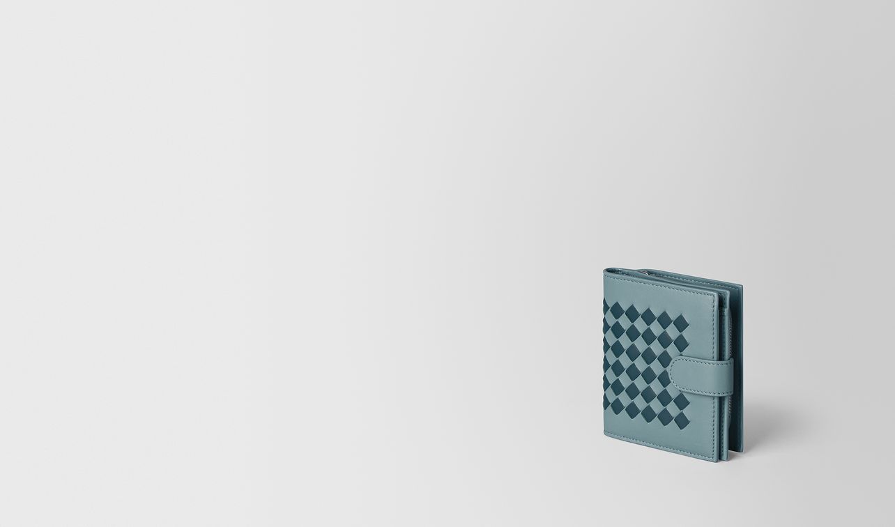 mini wallet in intrecciato checker landing
