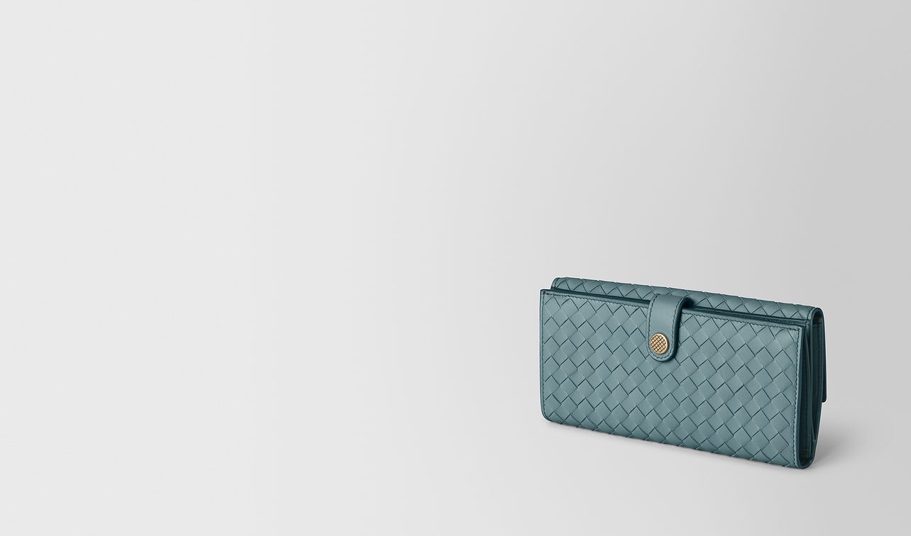 french wallet in intrecciato nappa landing