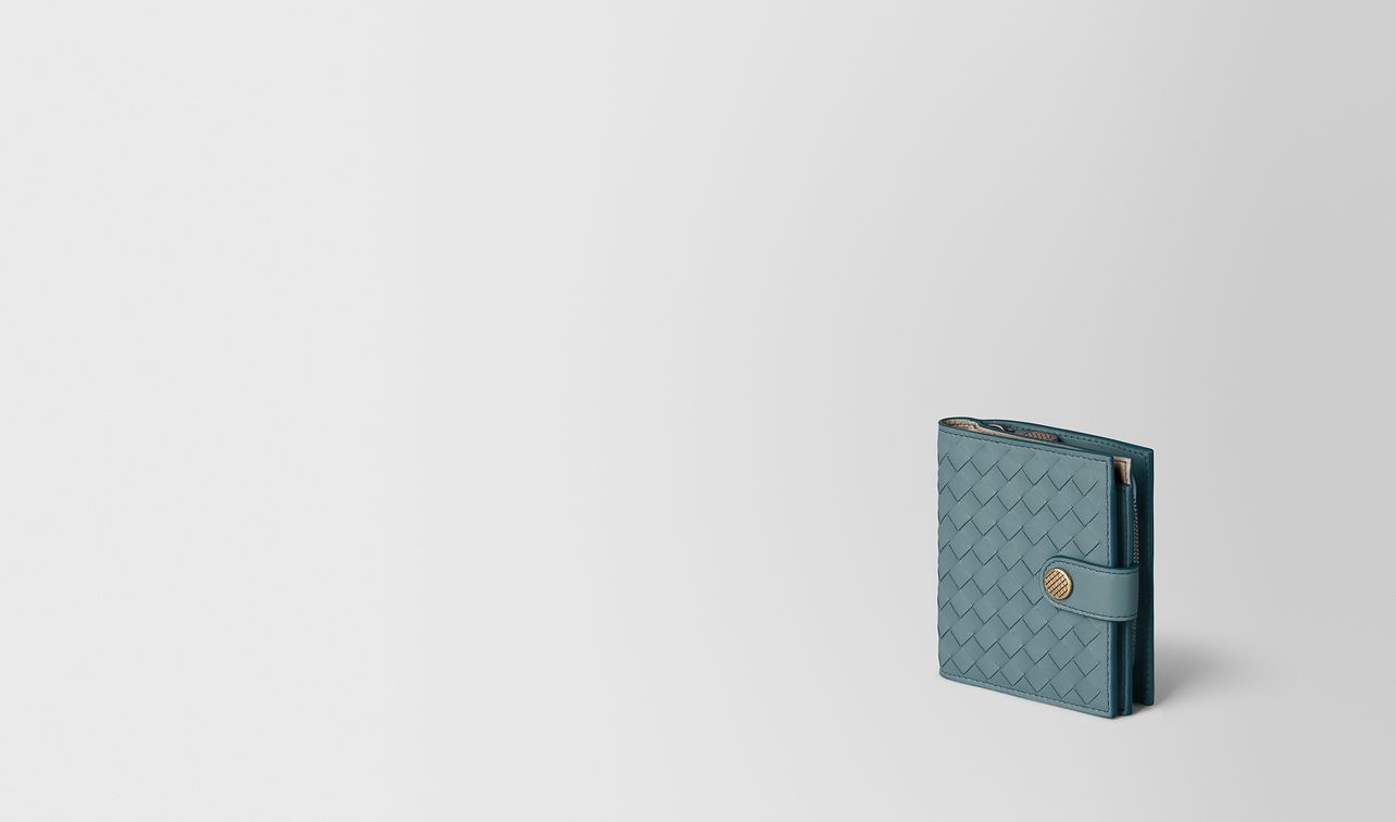 french wallet in intrecciato nappa landing