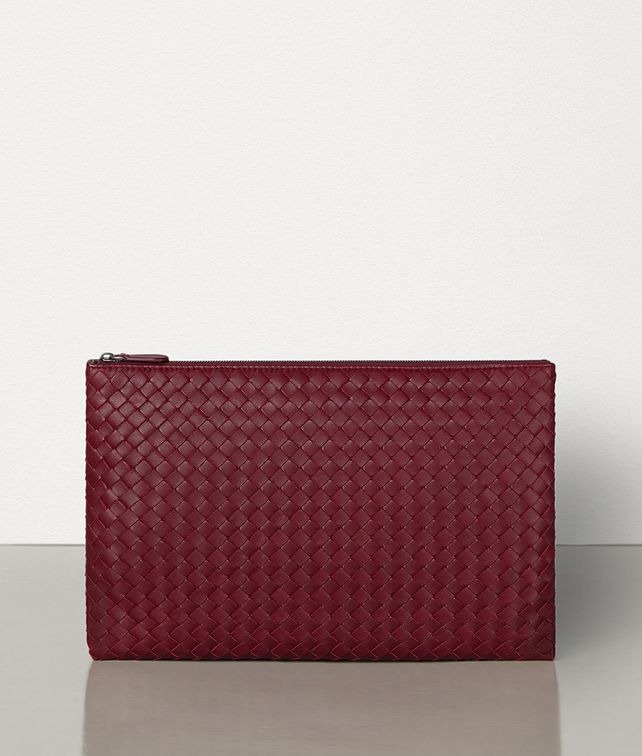 BOTTEGA VENETA LARGE BILETTO IN INTRECCIATO NAPPA Pouch E fp