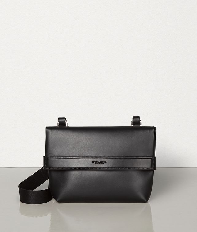 BOTTEGA VENETA SMALL CROSS-BODY BAG IN PAPER CALFSKIN Pouch Man fp