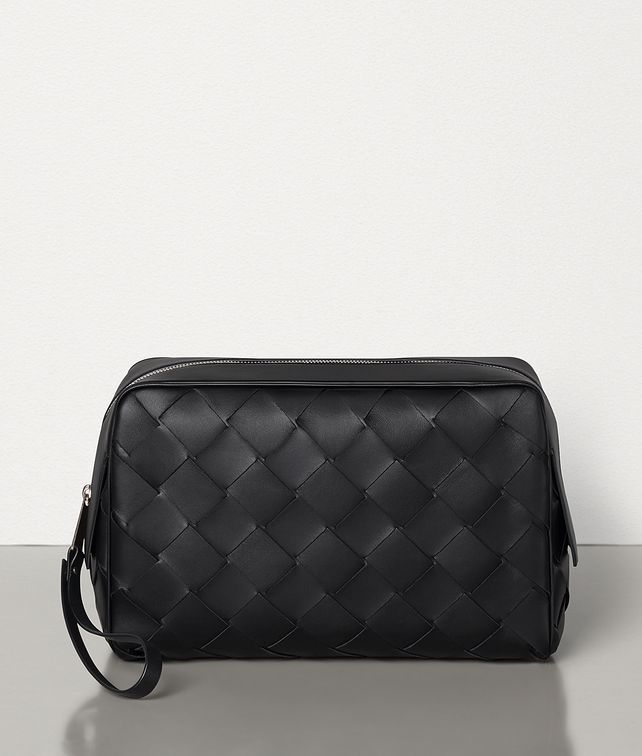BOTTEGA VENETA LARGE TOILETRY CASE IN INTRECCIATO NAPPA Pouch Man fp