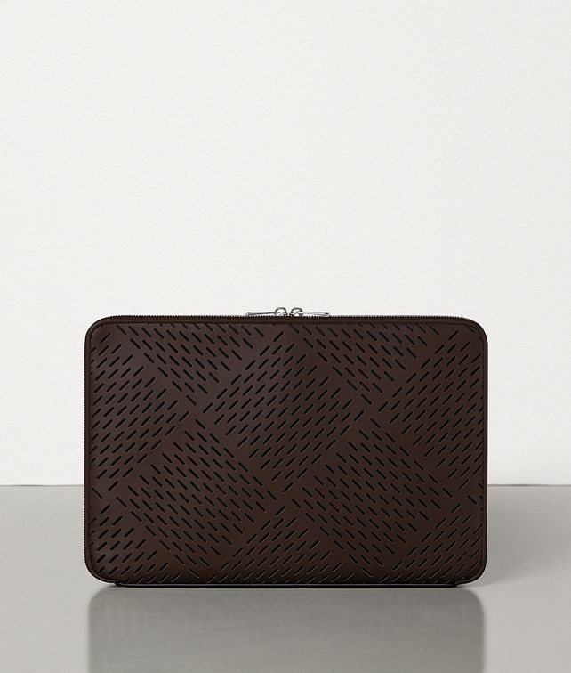 BOTTEGA VENETA MEDIUM URBANDOC IN PERFORATED MATTE CALF Document case Man fp