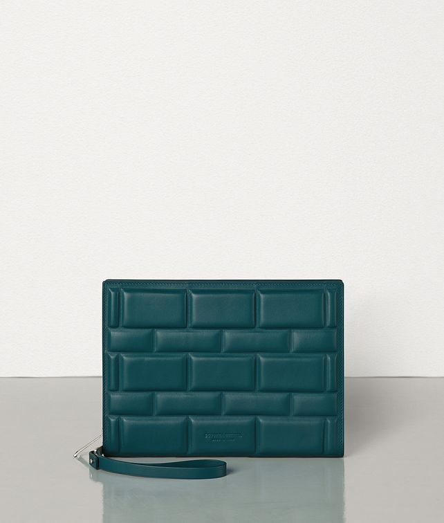 BOTTEGA VENETA パデッドバターカーフ ミニ ドキュメントケース ドキュメントケース メンズ fp