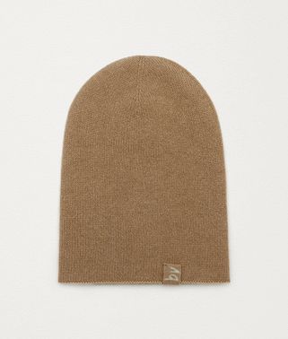 BEANIE IN CASHMERE BEANIE IN CASHMERE