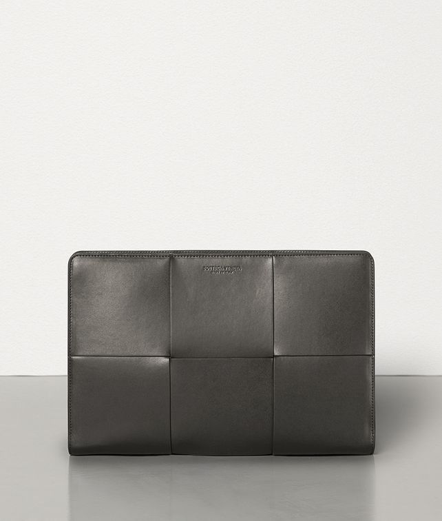 BOTTEGA VENETA DOCUMENT CASE IN URBAN LEATHER CALF Document case Man fp