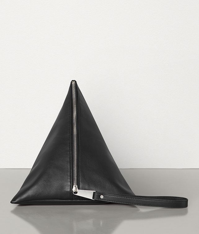 BOTTEGA VENETA LARGE POUCH IN ULTRALIGHT LEATHER Pouch Man fp