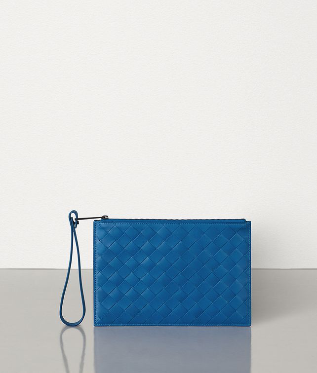BOTTEGA VENETA MEDIUM POUCH IN INTRECCIATO VN Pouch Man fp