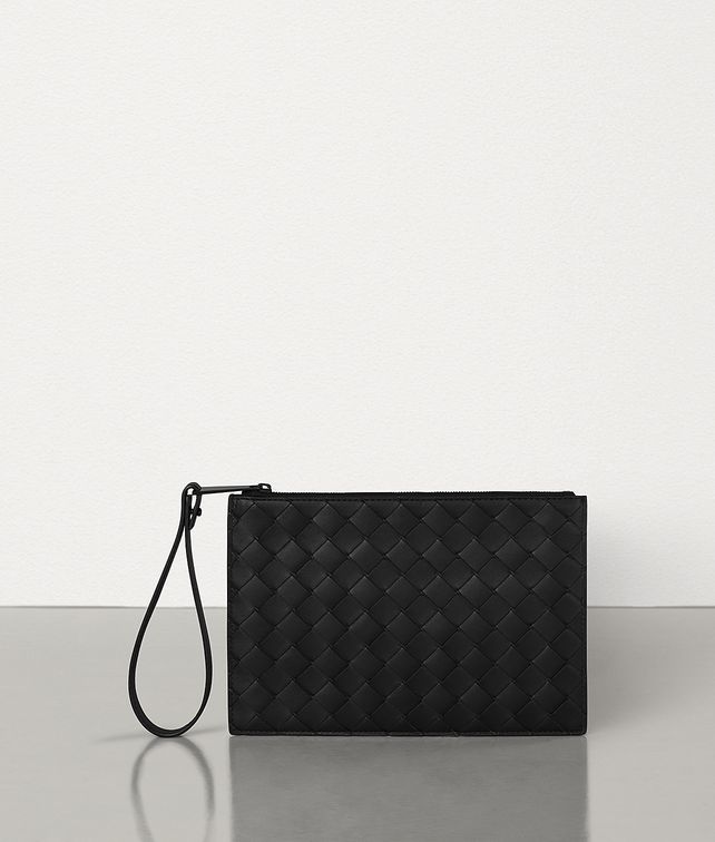 BOTTEGA VENETA MEDIUM POUCH IN INTRECCIATO VN Pouch Man fp