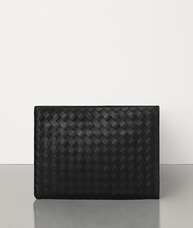 BOTTEGA VENETA LARGE POUCH IN INTRECCIATO VN Pouch Man fp
