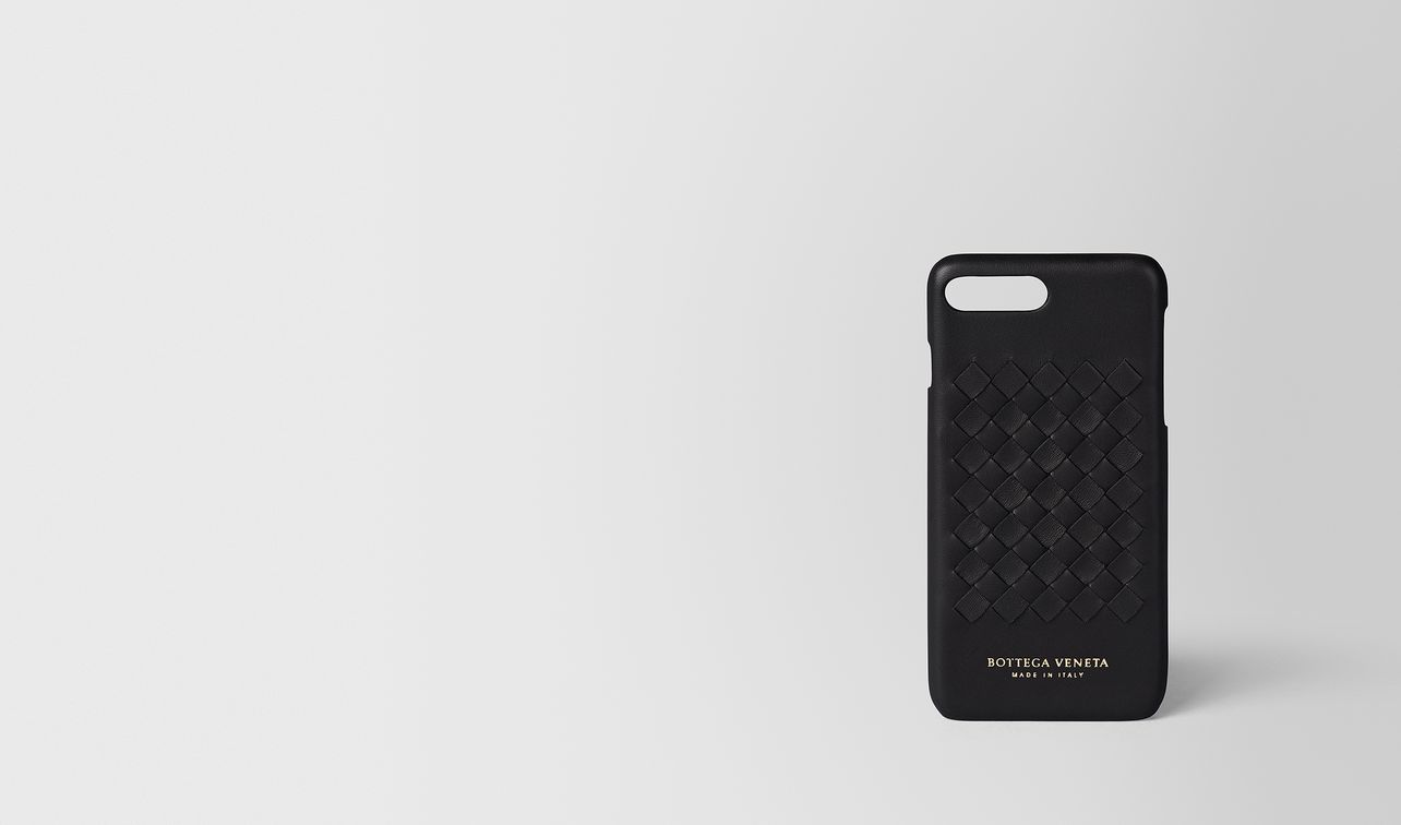 nero intrecciato nappa high-tech case
landing
