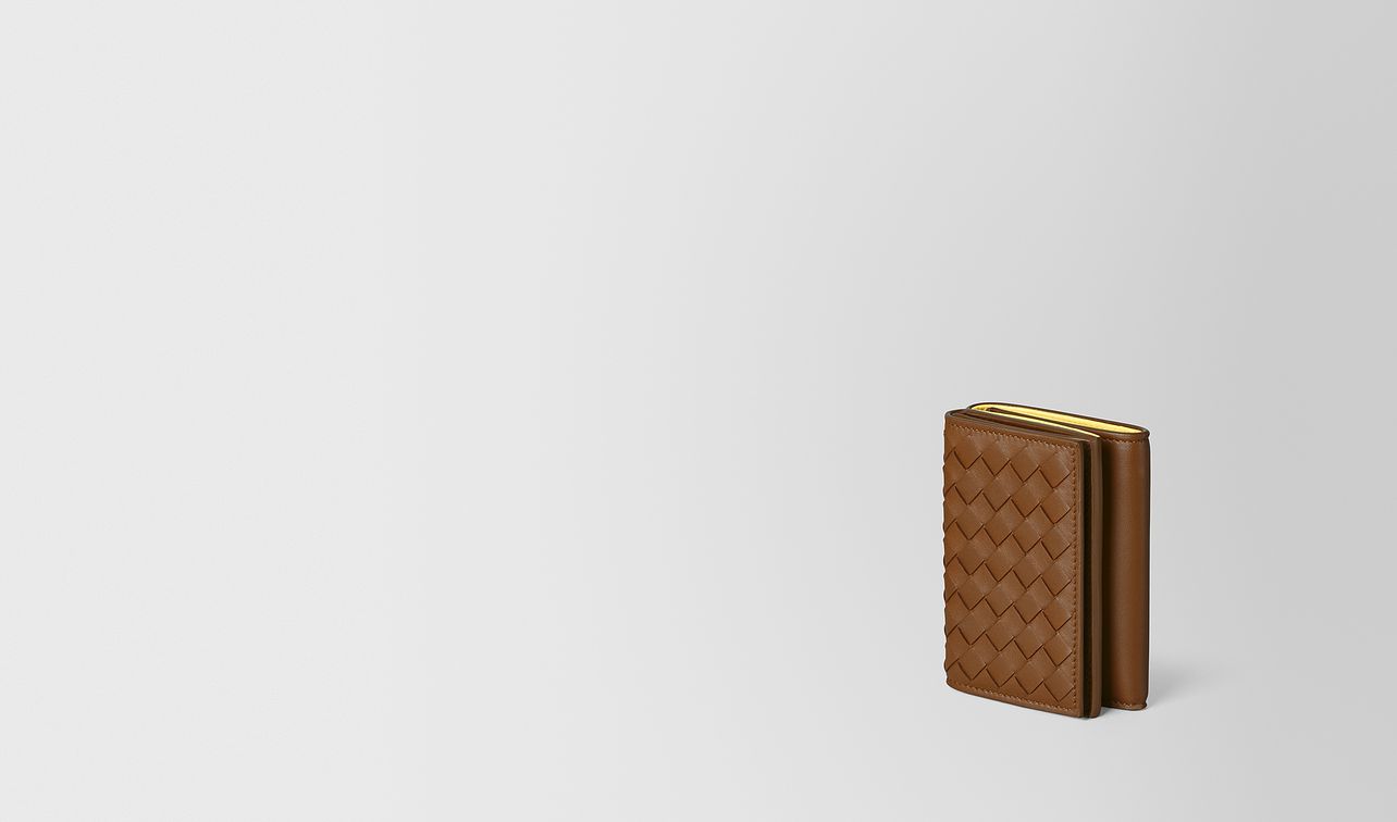 trifold in nappa bicolour landing