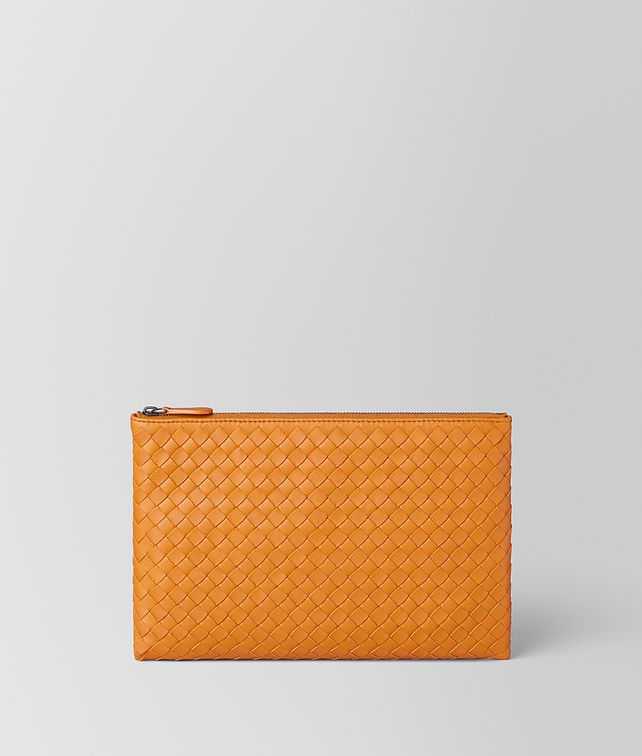 BOTTEGA VENETA BILETTO IN INTRECCIATO NAPPA Pouch E fp
