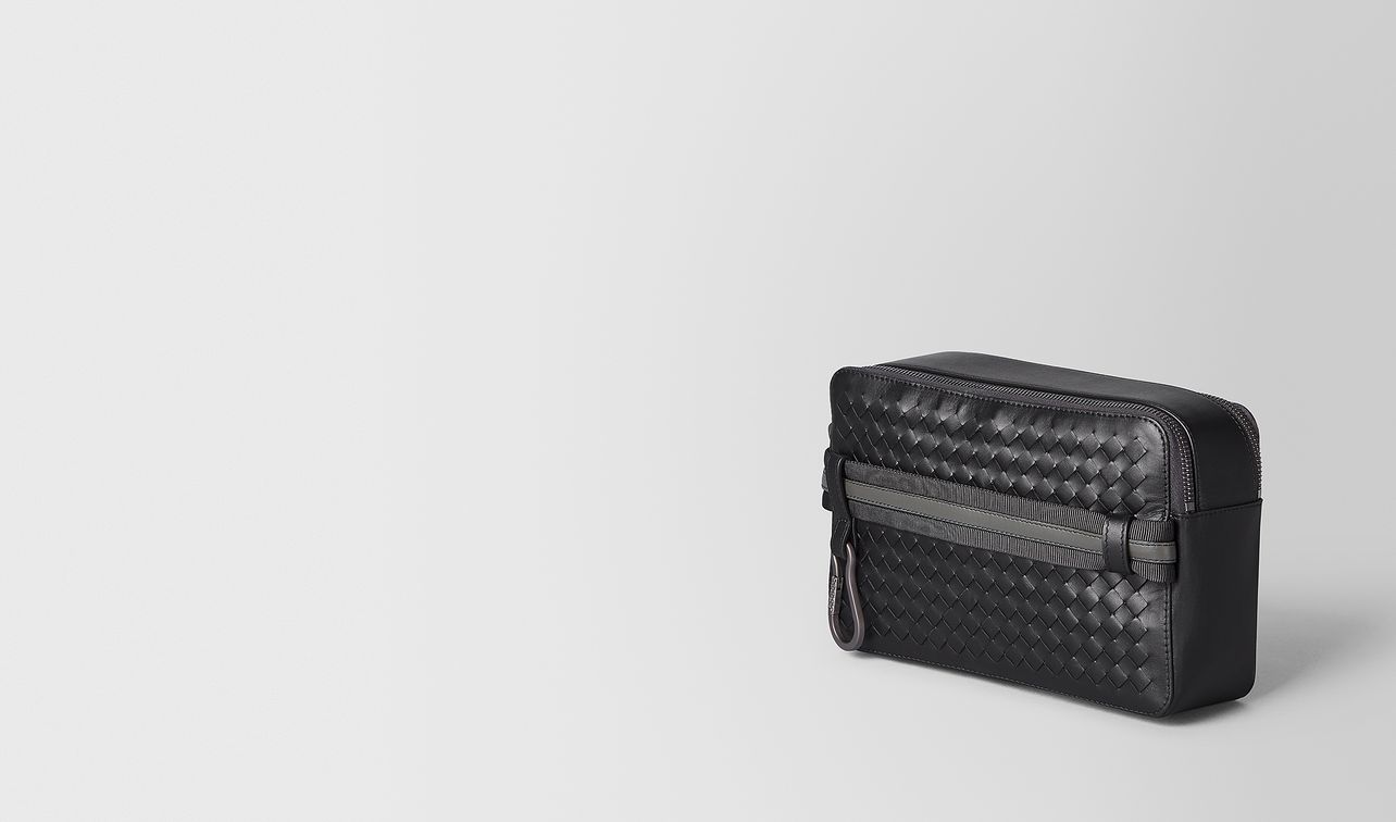 toiletry case in intrecciato vn and nappa landing