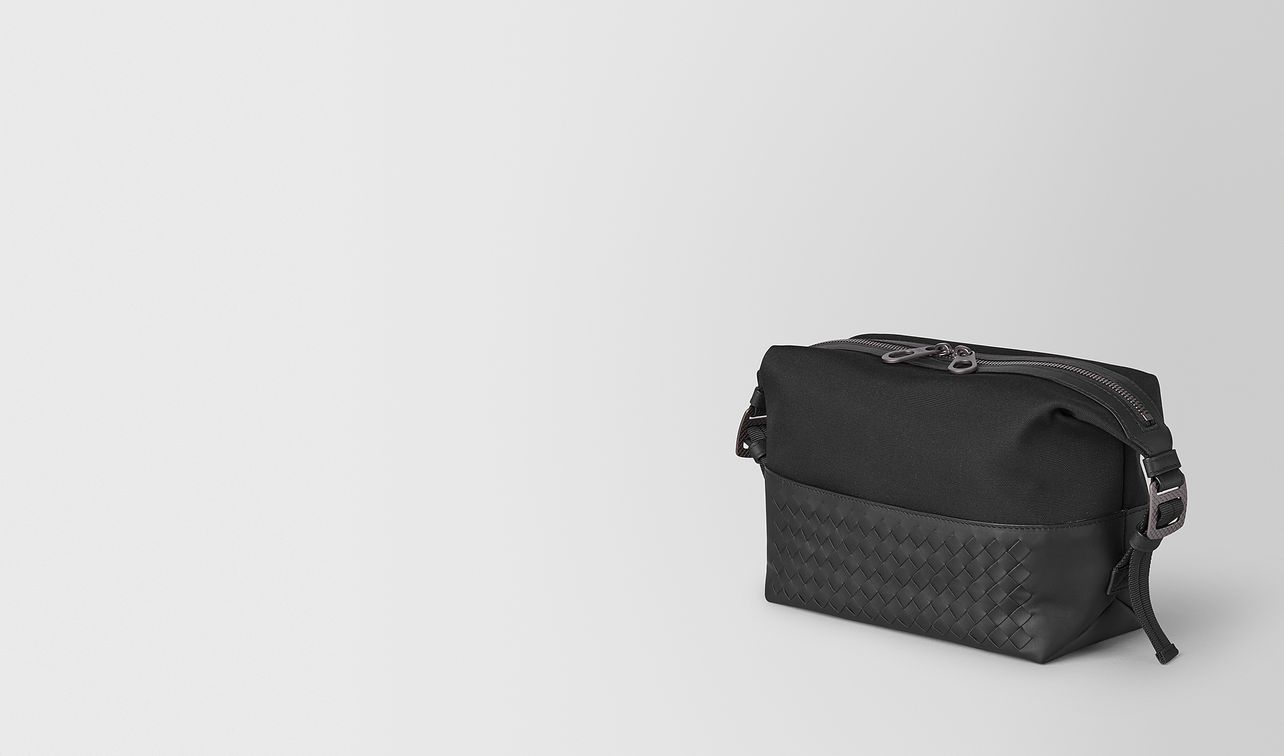 toiletry case in meridian landing