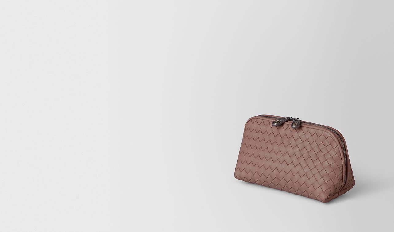cosmetic case in intrecciato nappa landing