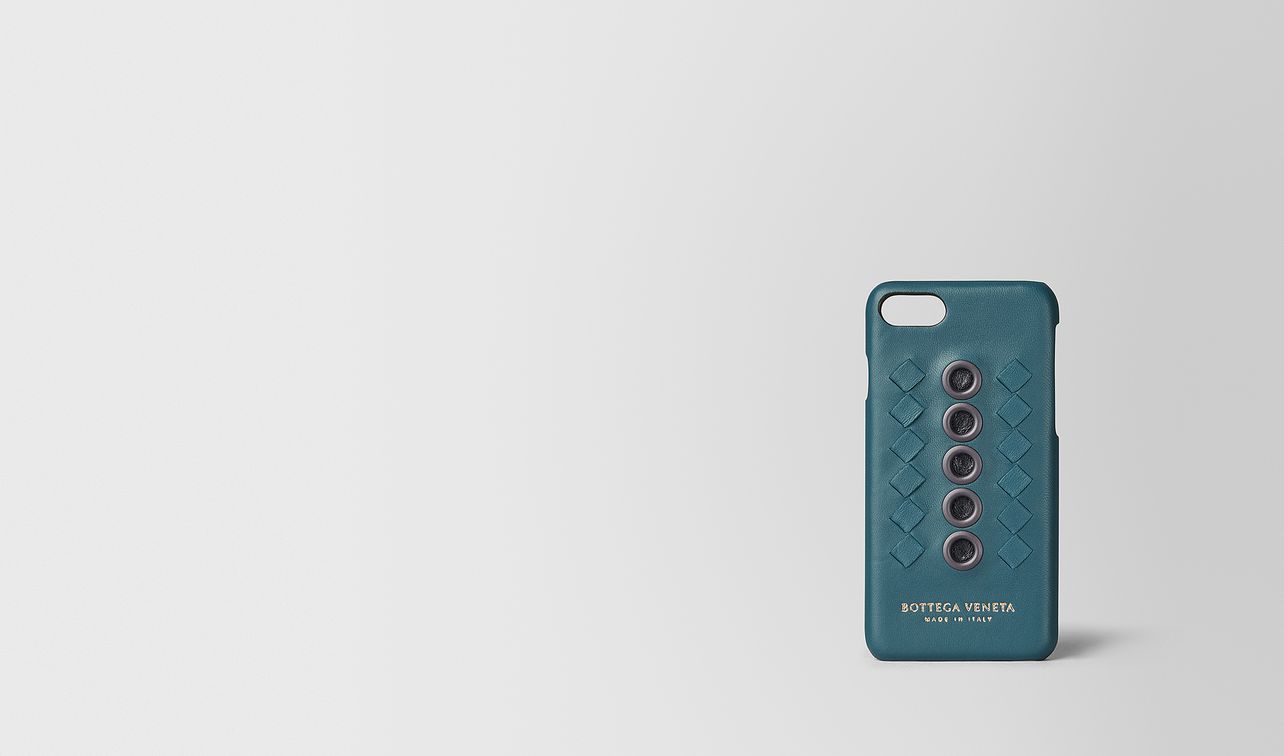 hi-tech case in nappa eyelets landing