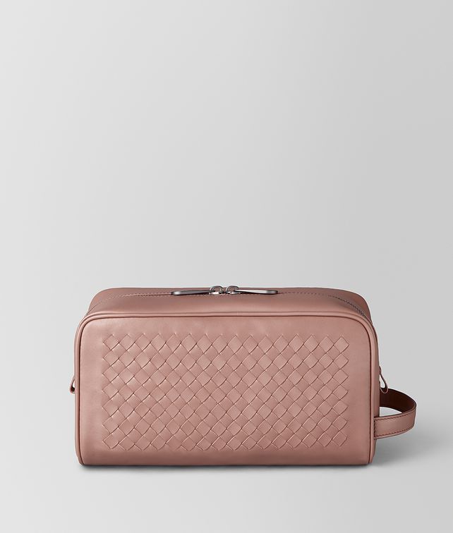 BOTTEGA VENETA TROUSSE DA BAGNO IN INTRECCIATO VN
Altro accessorio Donna fp