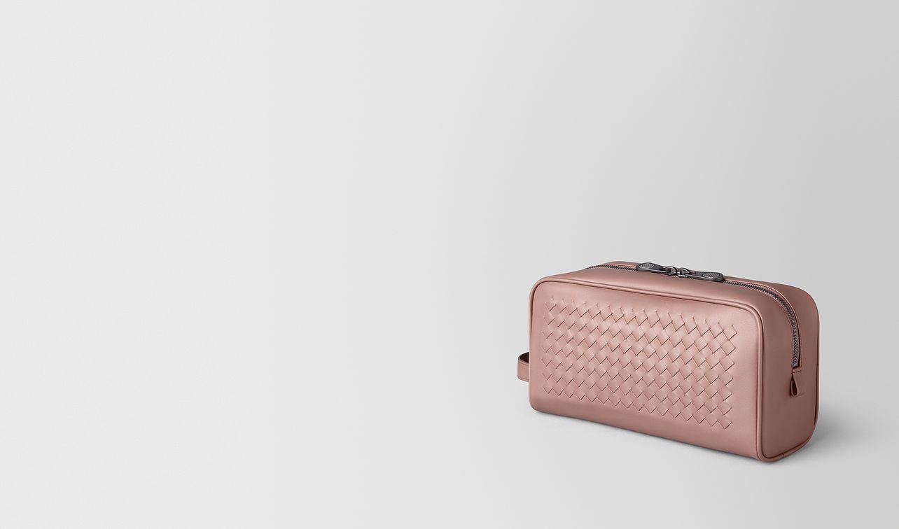 trousse da bagno in intrecciato vn
landing