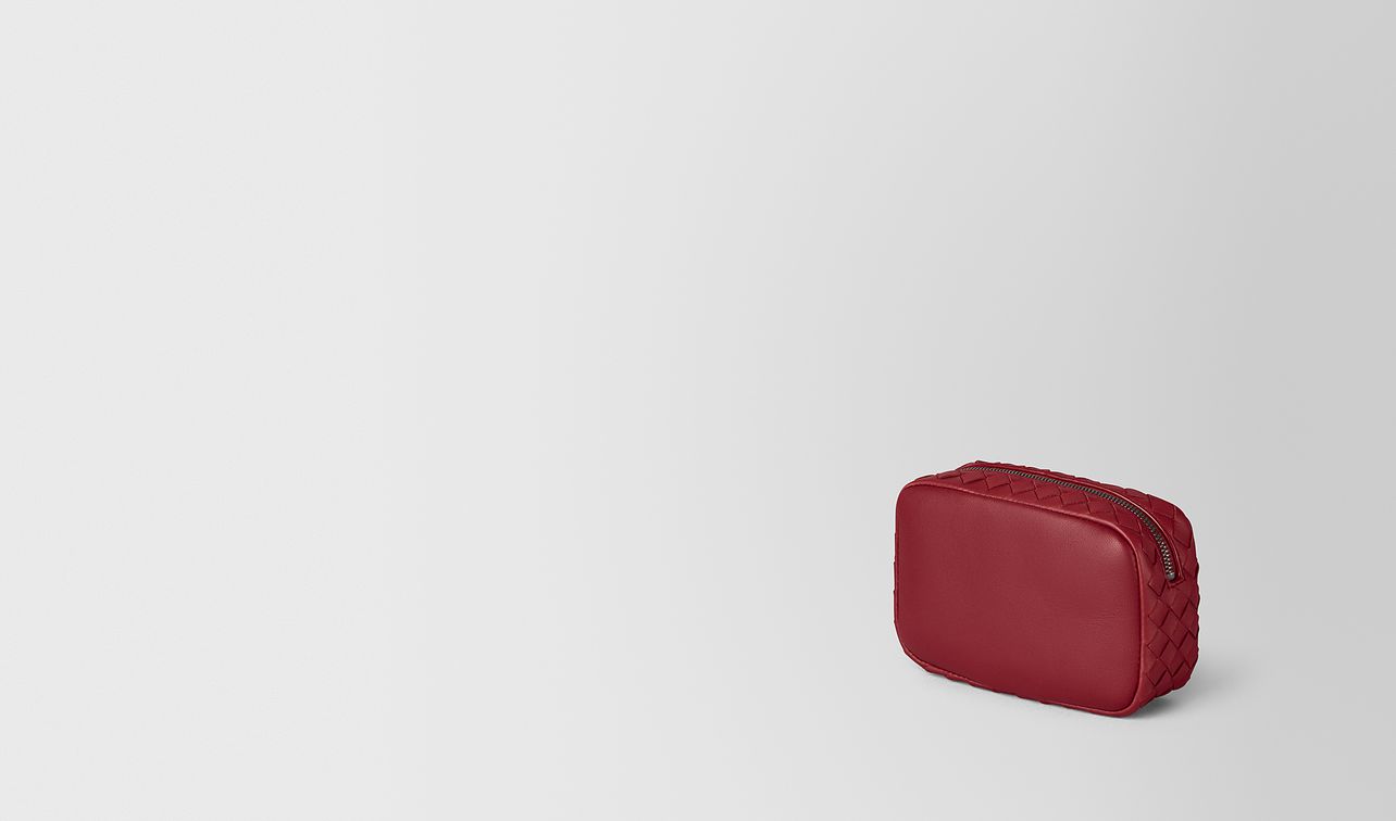 cosmetic case in nappa
landing