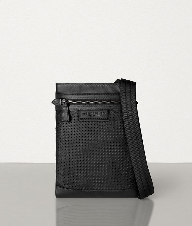 BOTTEGA VENETA MULTI-FUNCTIONAL CASE IN LEGGERO Pouch Man fp