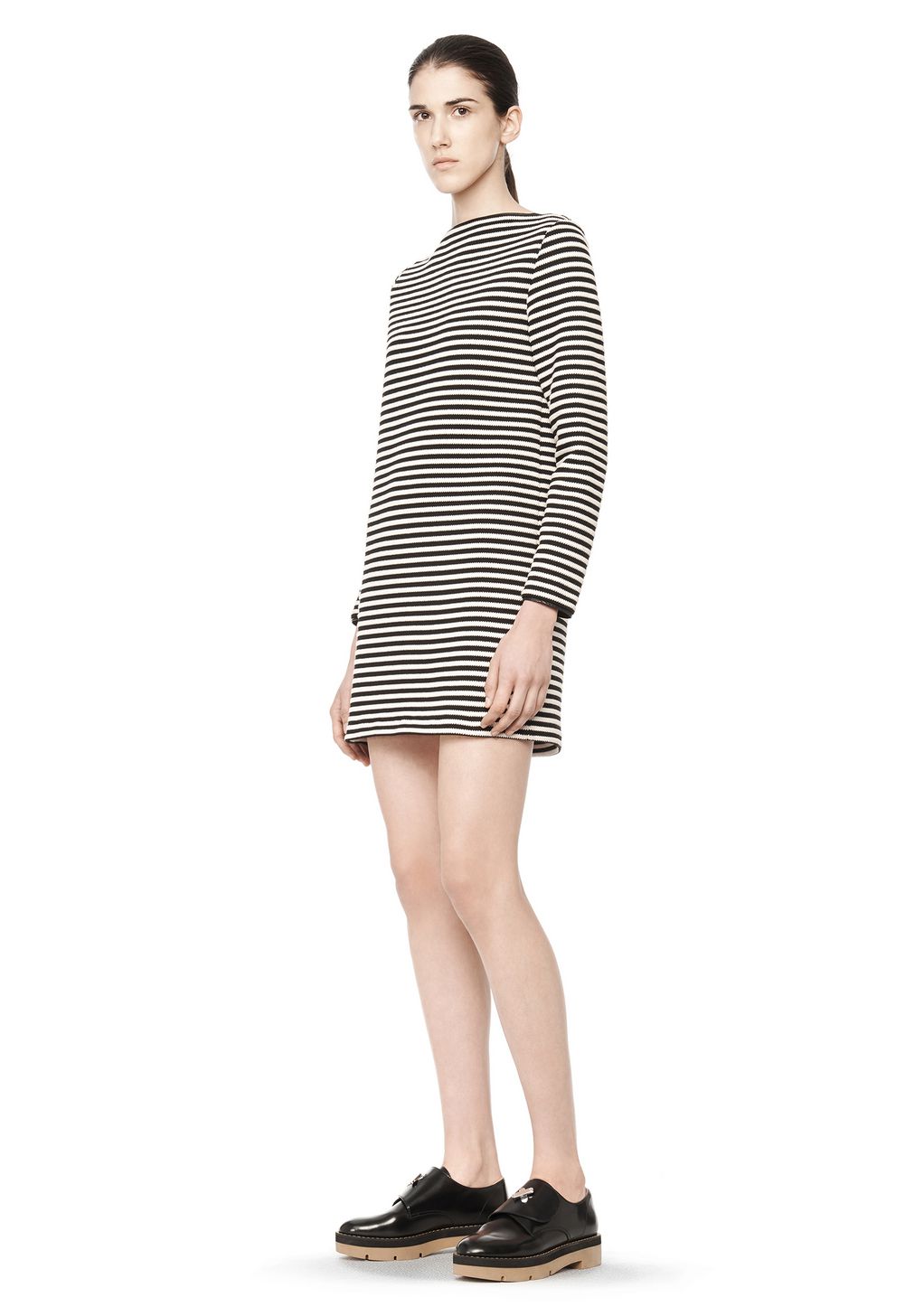 Alexander wang dresses Buy Alexander Wang clothing & accessories and get Free Shipping & Returns in USA. Shop online the latest FW18 collection of Alexander Wang for Women on SSENSE and find the perfect clothing & accessories for you among a great selection.