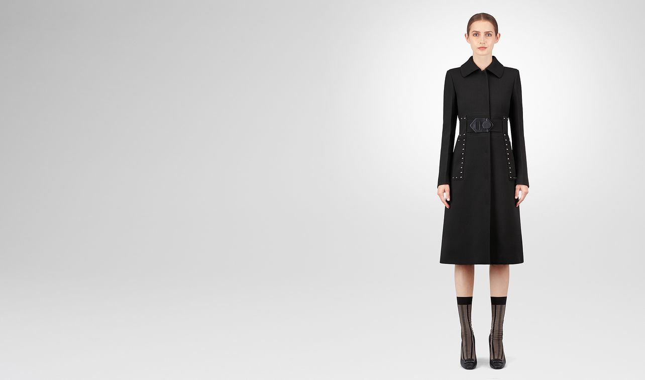 nero wool coat landing