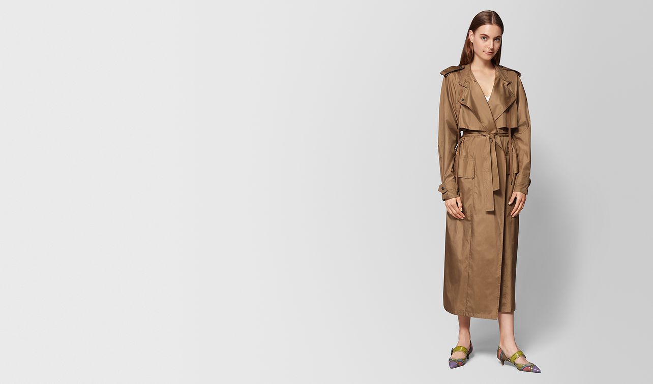 cappotto in seta camel landing