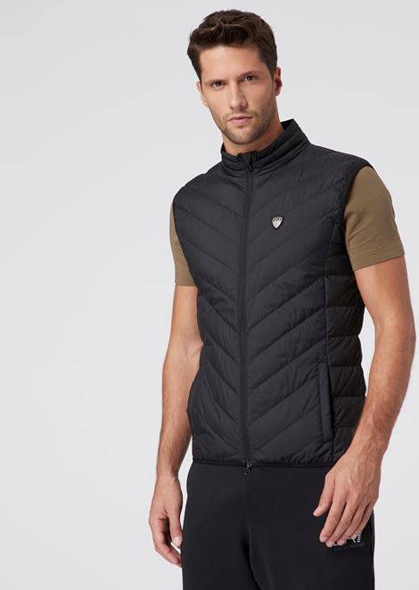 DOWN JACKET IN TECHNICAL FABRIC 